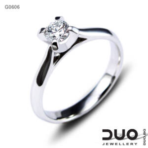 Годежен пръстен G0606- Годежен пръстен от бяло злато с диамант