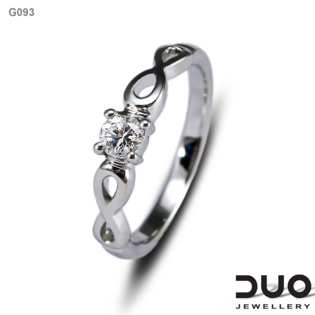 Годежен пръстен G093- Годежен пръстен от бяло злато с диамант