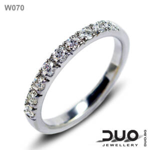 Брачна халка W070 - Венчална халки от бяло злато с диаманти