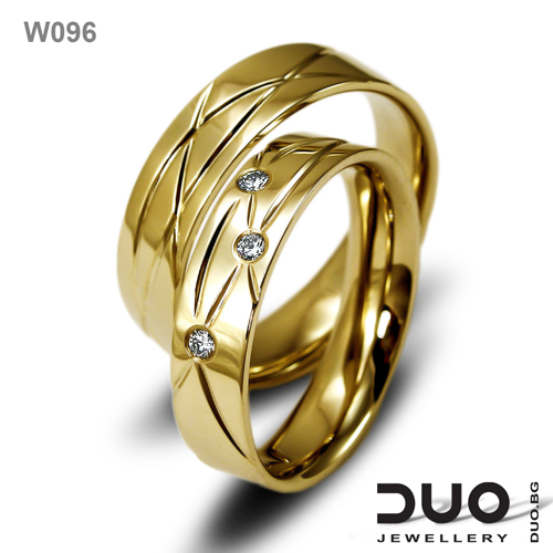 Венчални халки W096 - Брачни халки от жълто злато с диаманти